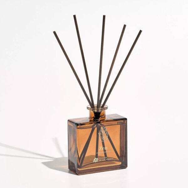 Caja sorpresa “flyma” - 10 artículos de belleza y aromas - Imagen 6